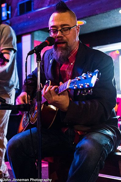 South Sound Tug & Barge's Scott M.X. Turner.  Live performance at the Parliament Tavern, March 2016.