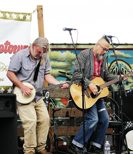 South Sound Tug & Barge live at the Georgetown Carnival Festival, summer 2016.  (l. to r. Steve Duda, Scott M.X. Turner)